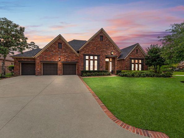 39 Spring Basket Trail, The Woodlands TX 77389