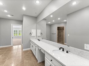 39 Spring Basket Trail, The Woodlands TX 77389