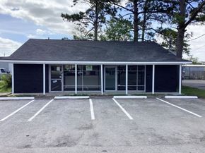 1010 E 1st Street, Humble TX 77338