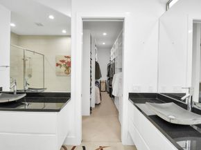4722 Austin Street, Houston TX 77004
