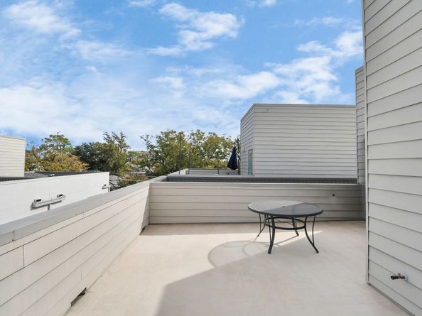 4722 Austin Street, Houston TX 77004