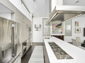 4722 Austin Street, Houston TX 77004