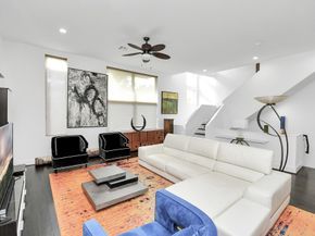 4722 Austin Street, Houston TX 77004