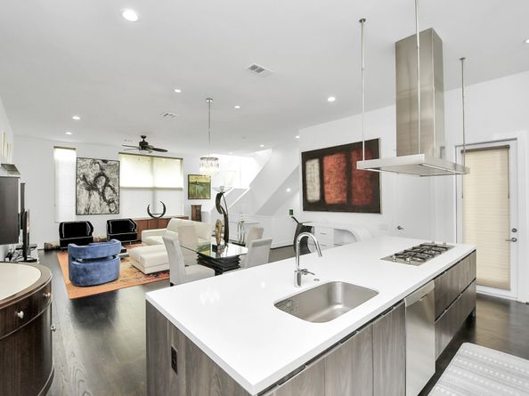 4722 Austin Street, Houston TX 77004