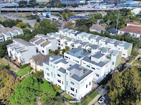 4722 Austin Street, Houston TX 77004