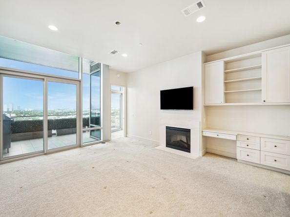 2727 Kirby Drive 13C, Houston TX 77098