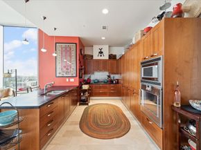 2727 Kirby Drive 13C, Houston TX 77098