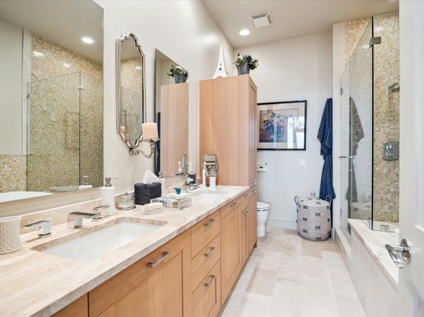 2727 Kirby Drive 13C, Houston TX 77098
