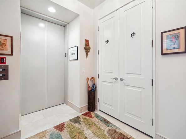 2727 Kirby Drive 13C, Houston TX 77098