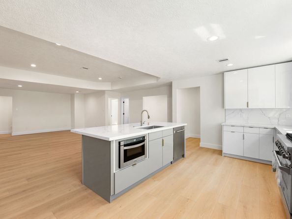 8018 Highmeadow Drive, Houston TX 77063