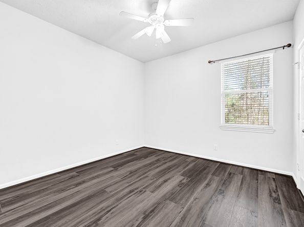 3520 White Oak Point Drive, Conroe TX 77304