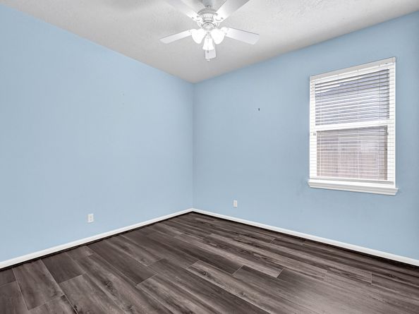 3520 White Oak Point Drive, Conroe TX 77304