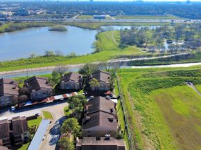 10555 Turtlewood Court 1510, Houston TX 77072