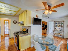 7115 Park Manor Ave, North Hollywood CA 91605