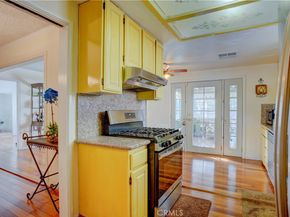 7115 Park Manor Ave, North Hollywood CA 91605