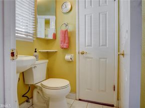 7115 Park Manor Ave, North Hollywood CA 91605