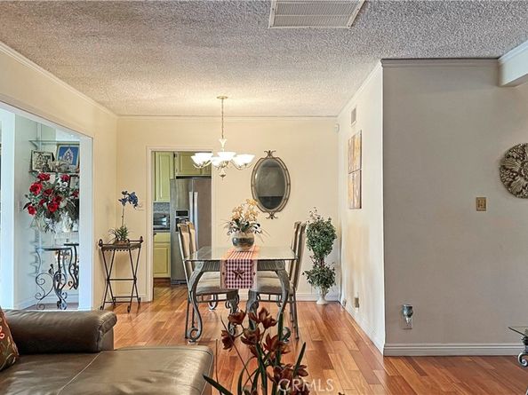 7115 Park Manor Ave, North Hollywood CA 91605