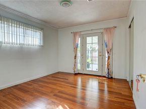 7115 Park Manor Ave, North Hollywood CA 91605