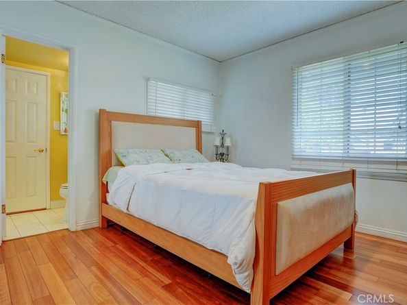 7115 Park Manor Ave, North Hollywood CA 91605