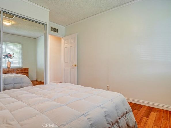7115 Park Manor Ave, North Hollywood CA 91605