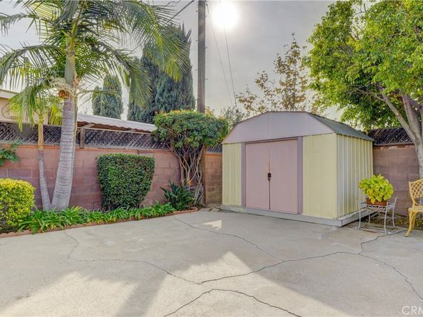 7115 Park Manor Ave, North Hollywood CA 91605