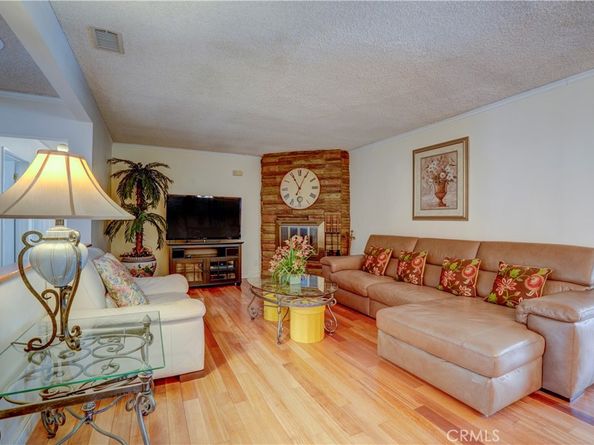 7115 Park Manor Ave, North Hollywood CA 91605