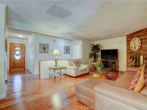 7115 Park Manor Ave, North Hollywood CA 91605
