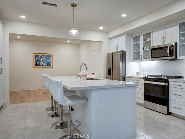 16235 Dawn Way 203, Tustin CA 92782