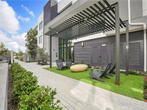 16235 Dawn Way 203, Tustin CA 92782