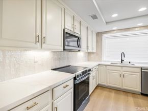 23247 Villena, Mission Viejo CA 92692