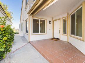 23247 Villena, Mission Viejo CA 92692
