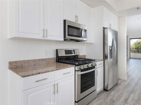 1935 Malcolm Avenue 201, Los Angeles CA 90025