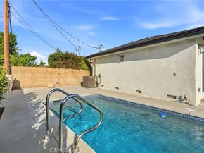 18912 Halsted Street, Northridge CA 91324