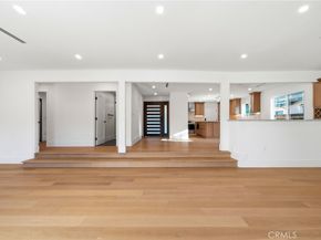 18912 Halsted Street, Northridge CA 91324