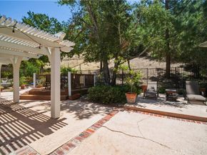 28830 Calabria Drive, Agoura Hills CA 91301