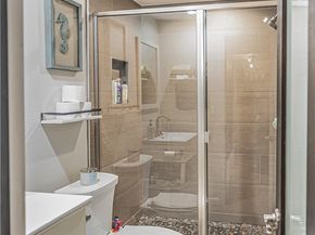 22170 James Alan Circle 1, Chatsworth CA 91311
