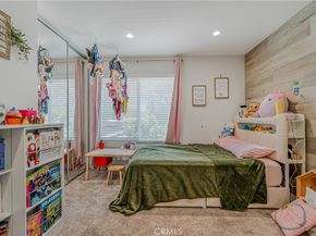 22170 James Alan Circle 1, Chatsworth CA 91311