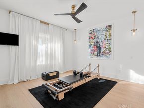 23477 Park Colombo, Calabasas CA 91302