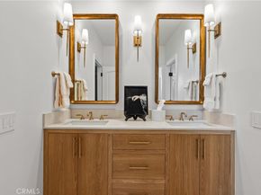 23477 Park Colombo, Calabasas CA 91302