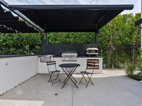 23477 Park Colombo, Calabasas CA 91302