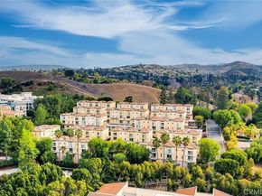 5220 Premiere Hills 221, Woodland Hills CA 91364