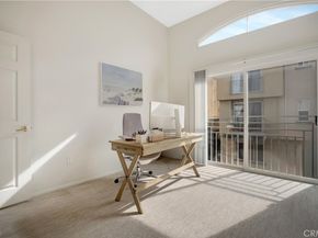 5220 Premiere Hills 221, Woodland Hills CA 91364