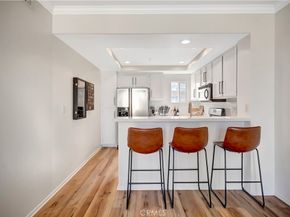 5220 Premiere Hills 221, Woodland Hills CA 91364