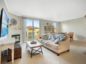 5220 Premiere Hills 221, Woodland Hills CA 91364