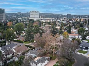 4867 Noble, Sherman Oaks CA 91403
