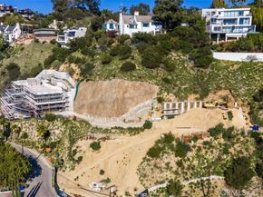 2004 Sunset plaza Drive, Hollywood Hills CA 90026