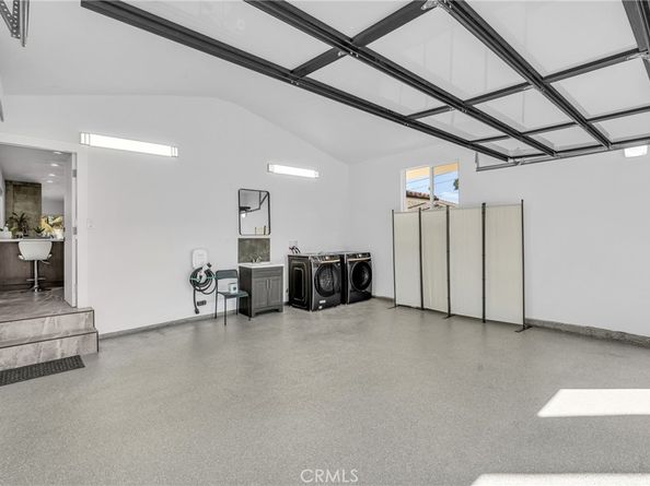 6266 Van Noord Avenue, Valley Glen CA 91401