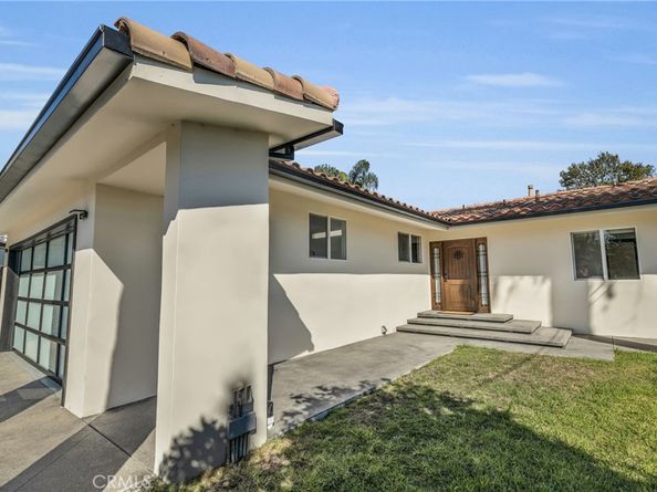 6266 Van Noord Avenue, Valley Glen CA 91401