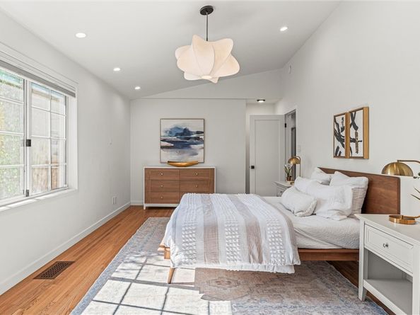 8906 Villanova Avenue, Los Angeles CA 90045