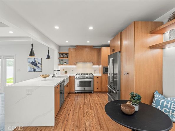 8906 Villanova Avenue, Los Angeles CA 90045